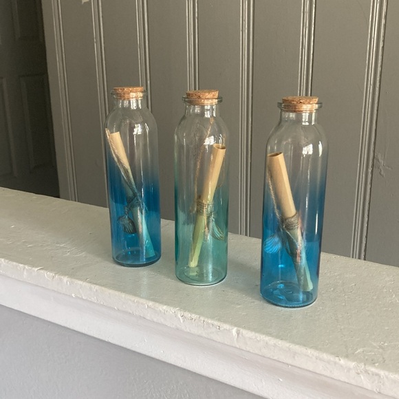 NWT Beautiful Blue & Green-Message In A Bottle Decorative Beach Glass Bottles 🐚 - Picture 7 of 17